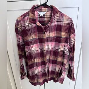 Old Navy “The Boyfriend Shirt” Plaid Flannel – Size M